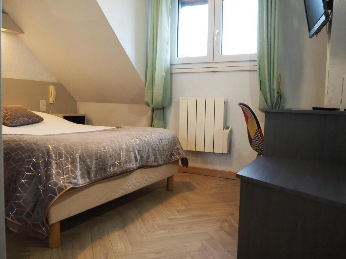 Logis Hotel Vannes Nord Le Clos Des Hortensias Locqueltas Екстериор снимка