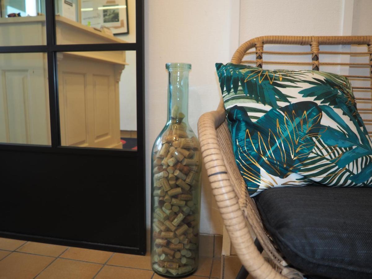 Logis Hotel Vannes Nord Le Clos Des Hortensias Locqueltas Екстериор снимка