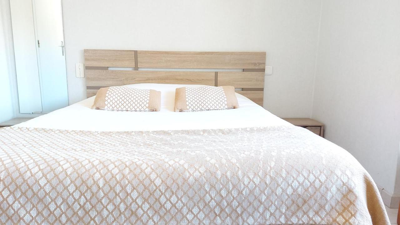 Logis Hotel Vannes Nord Le Clos Des Hortensias Locqueltas Екстериор снимка