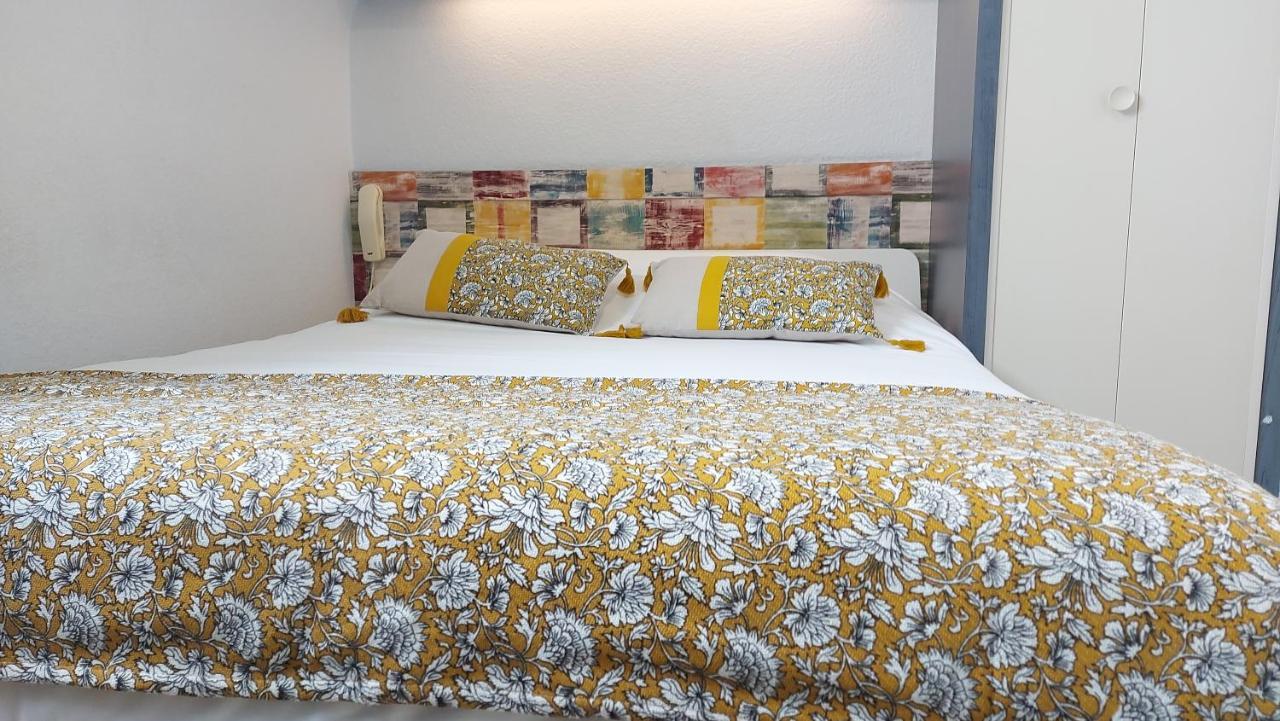 Logis Hotel Vannes Nord Le Clos Des Hortensias Locqueltas Екстериор снимка