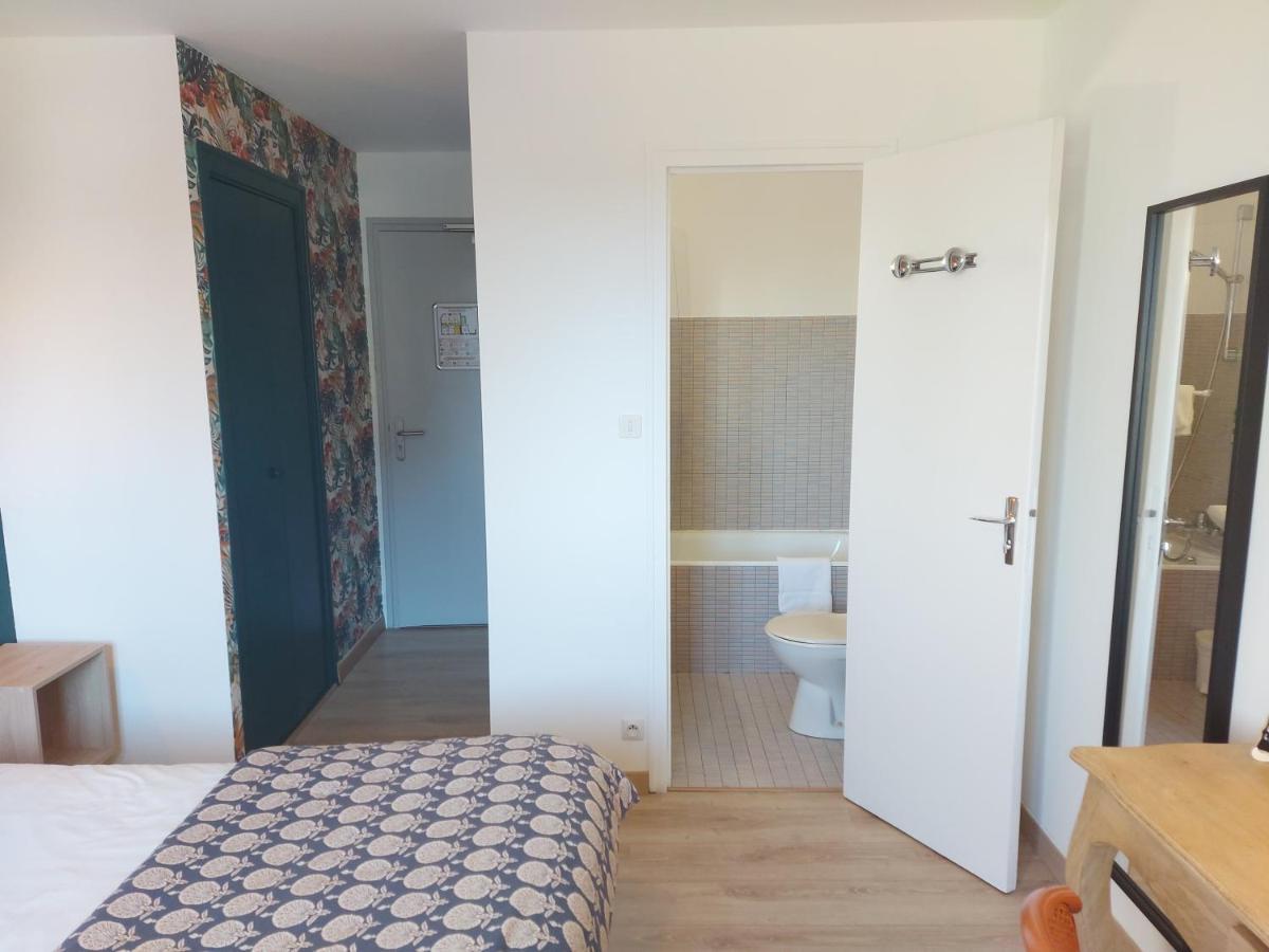 Logis Hotel Vannes Nord Le Clos Des Hortensias Locqueltas Екстериор снимка