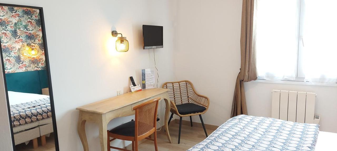Logis Hotel Vannes Nord Le Clos Des Hortensias Locqueltas Екстериор снимка